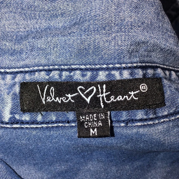 Velvet Heart size medium chambray star print top - Picture 3 of 6